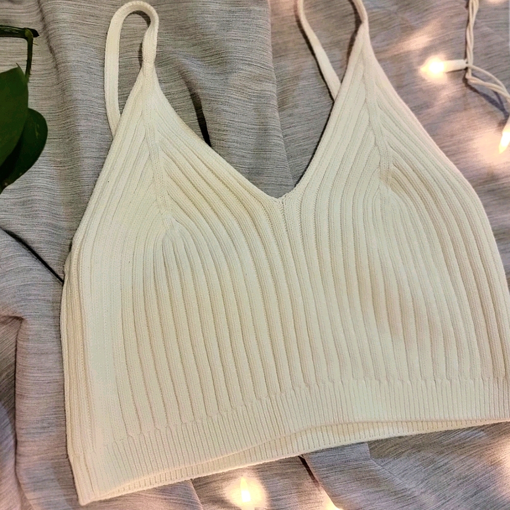 LAST CHANCE White Knitted Crop Top - Free People